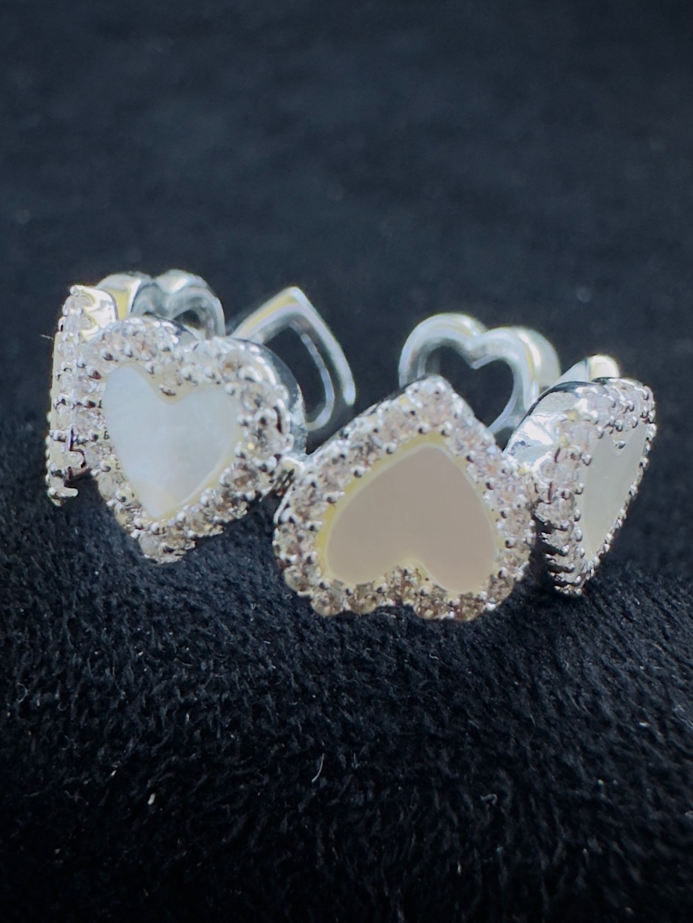 Silver Heart Cluster Ring with Mother-of-Pearl Inlays